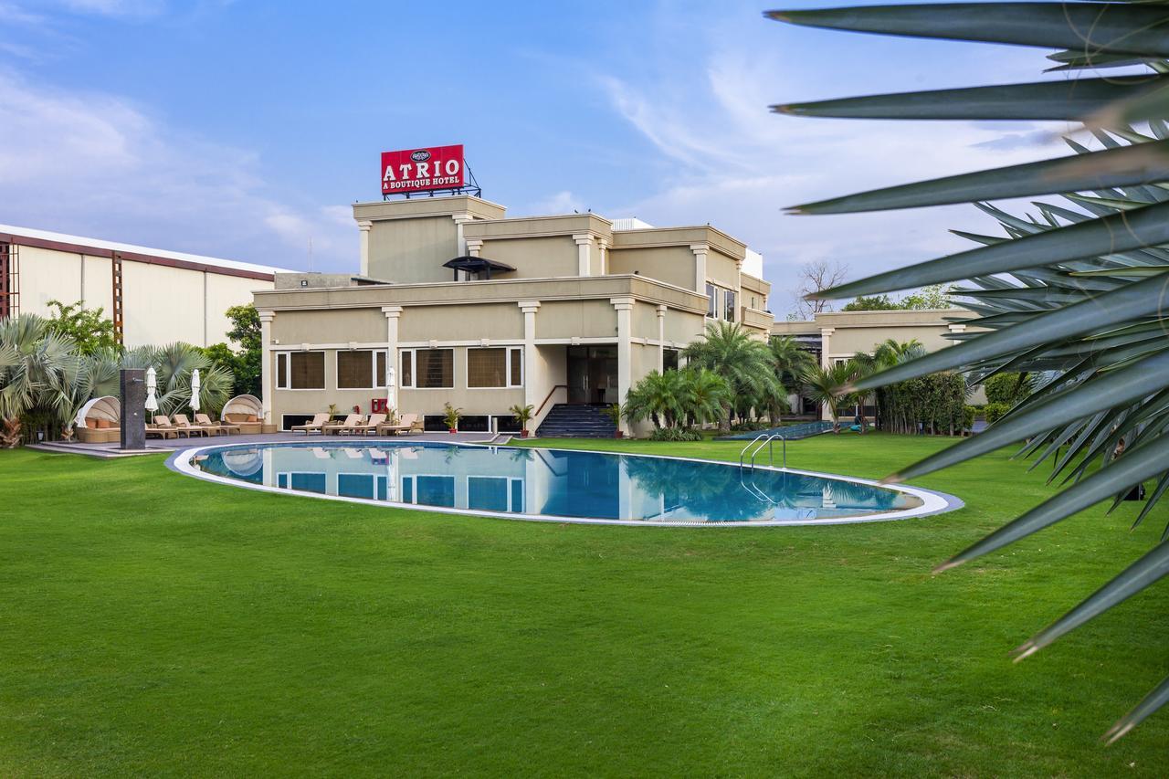 Atrio By Devam Hotel Gurgaon Bagian luar foto